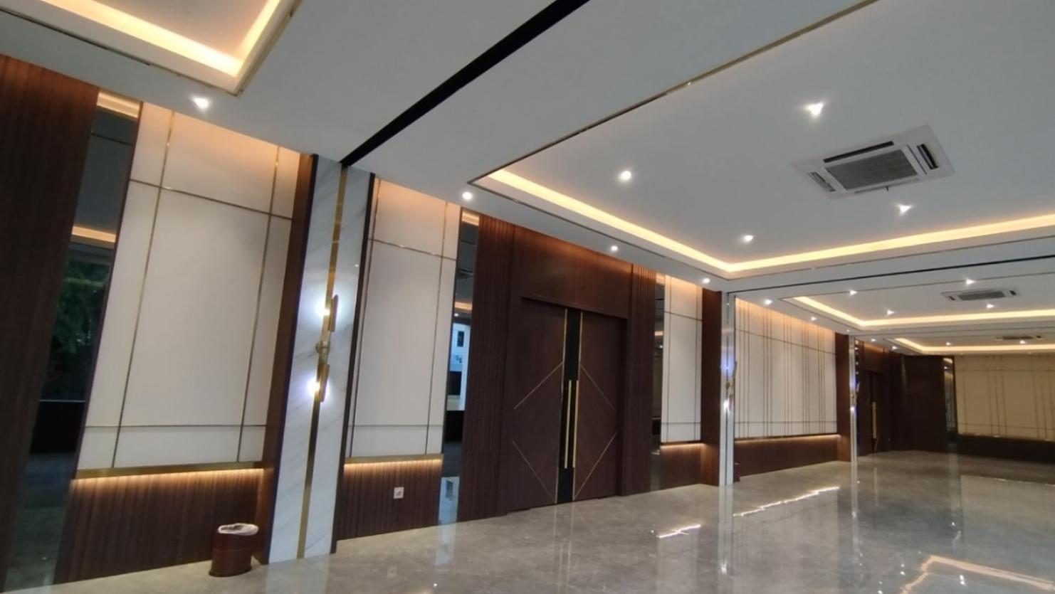 The Sun Hotel Sidoarjo Exterior foto